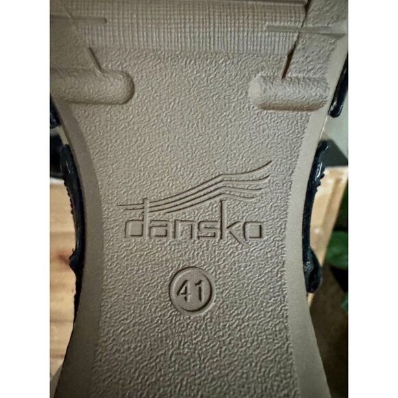 Dansko Tiffiani Black Maryjane Hook&Loop Closure Closed Toe Sandal Clog Size 41 - Picture 15 of 15